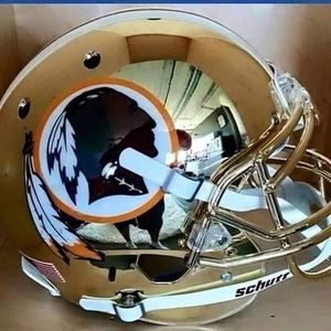 Meet your Posher, Raymond